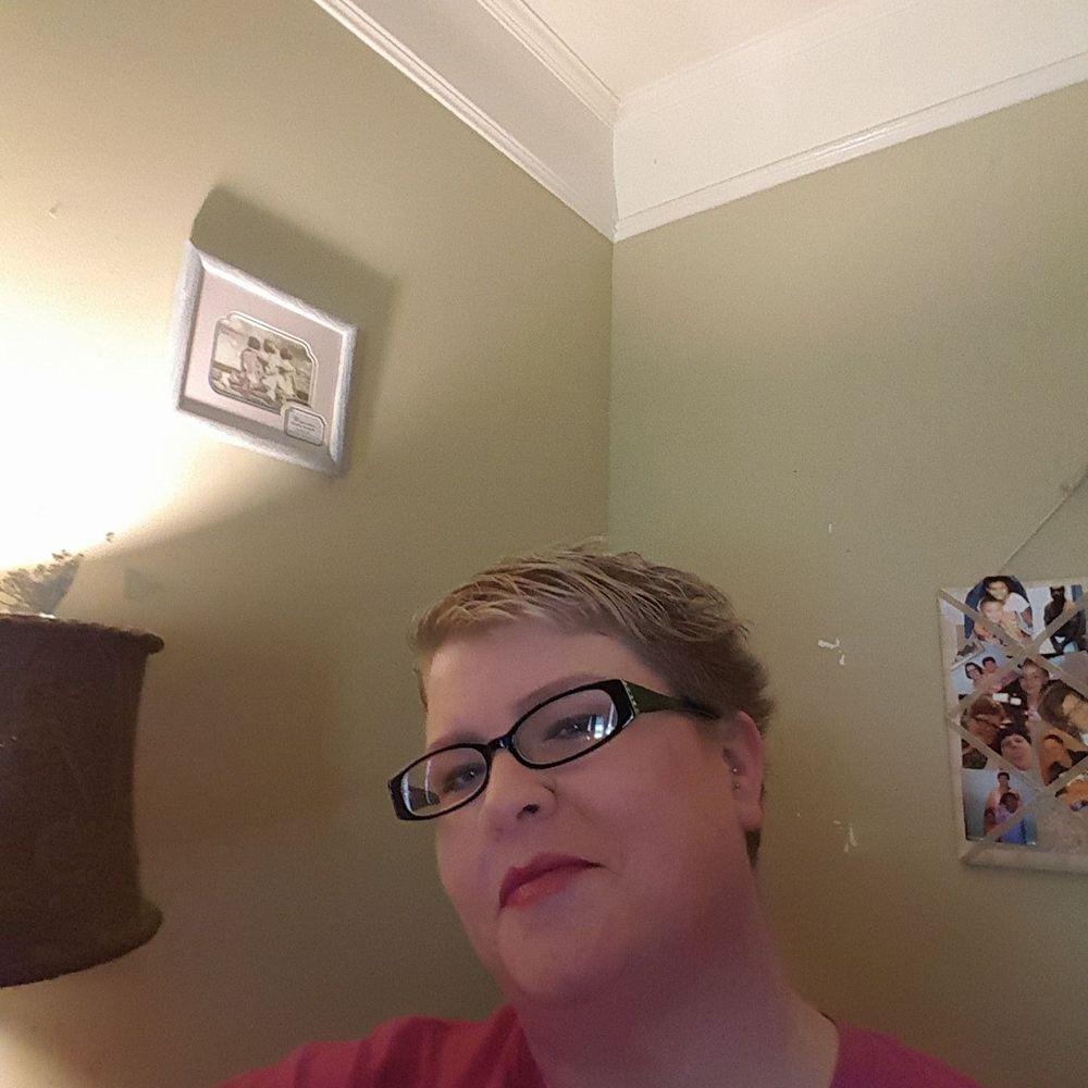 Meet your Posher, Crissy